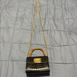 Elegant Black Croc-Embossed Mini Bag with Gold Chain